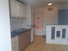 Basarabia- Chisinau Apartament 2 camere decomandate, et. 4, bl.1982